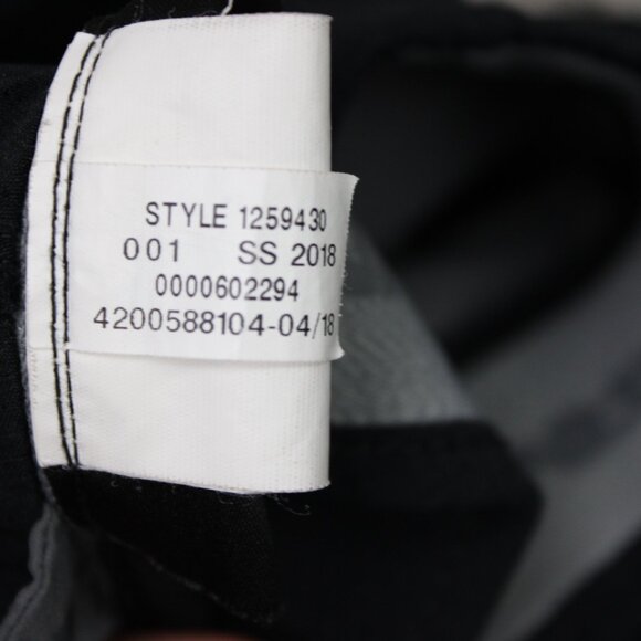 Under Armour Pants Mens 30x32 Black UA Golf Match Play Vented Loose Fit Straight - Picture 12 of 13